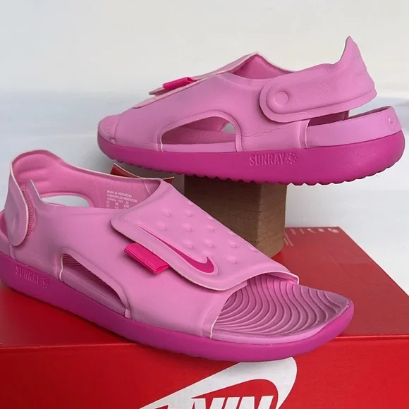 NIKE SUNRAY ADJUST 5 (GS/PS)
PSYCHIC PINK/LASER FUCHSIA Sandals - Picture 13 of 16